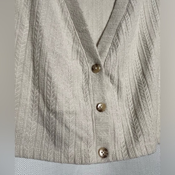 Saylor by Revolve Cream Pointelle Knit Cropped Cardigan XS - Picture 7 of 10